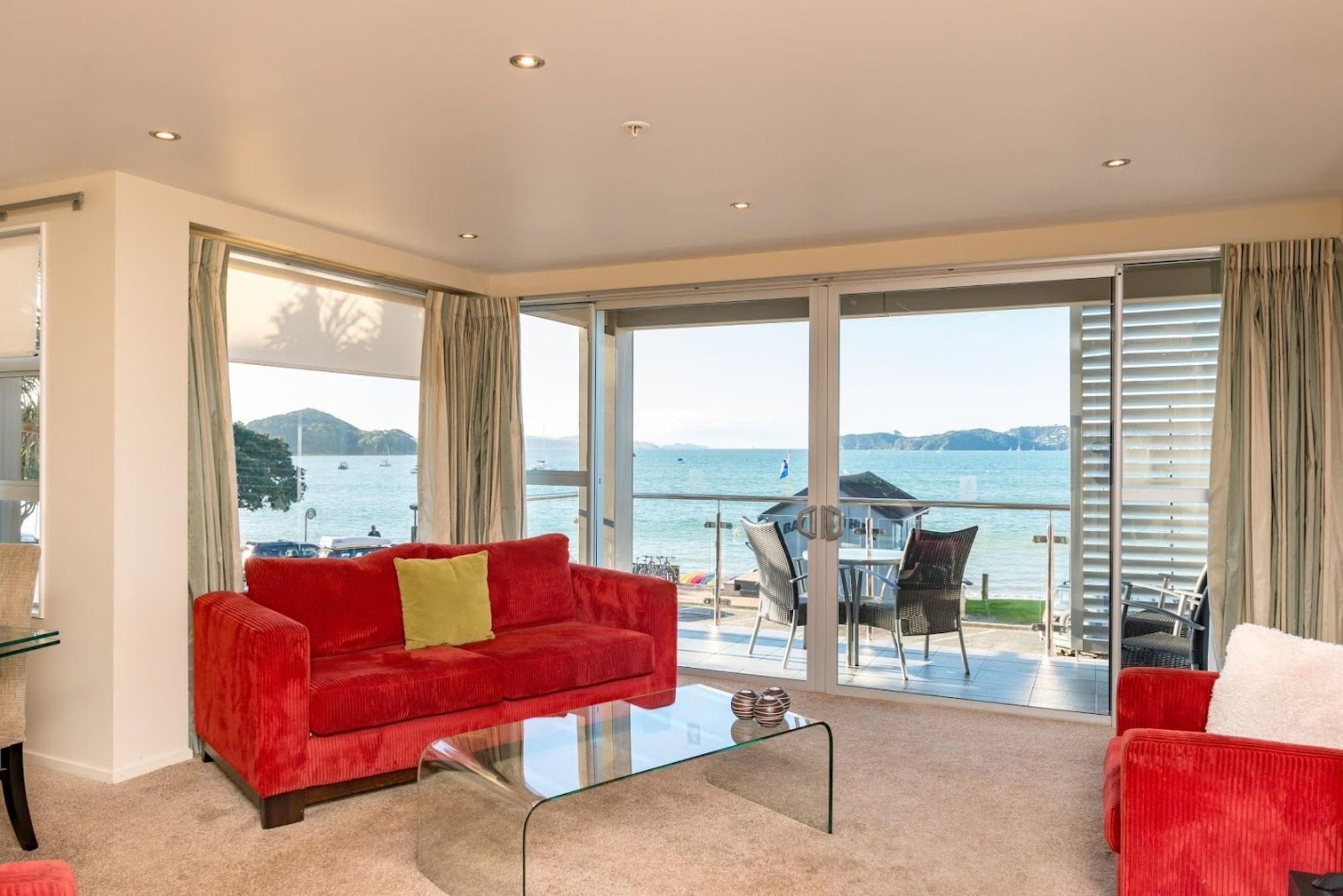 Edgewater Palms Apartments Paihia Bagian luar foto