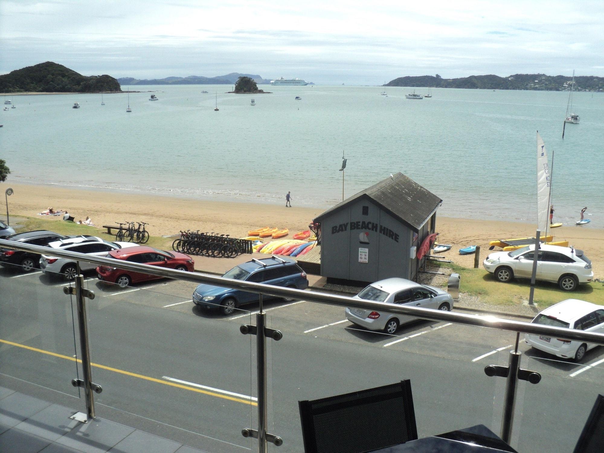 Edgewater Palms Apartments Paihia Bagian luar foto